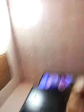 Naomi-Mature online show from November 2025 08:04:01 AM