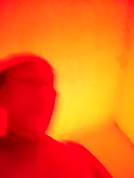 Naomi-Mature online show from November 2025 08:31:01 AM