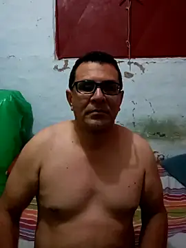 voyerista50 online show from October 2025 06:00:01 AM