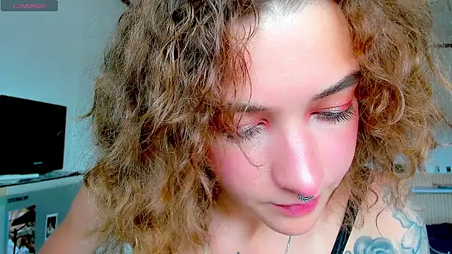   grace   online show from November 2025 04:45:02 AM