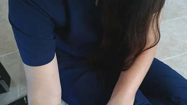 crystal rox online show from September 2025 04:07:01 PM