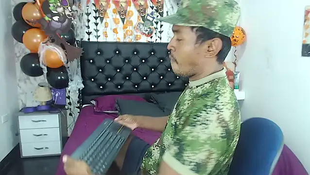 Adam Morgan2 online show from October 2025 02:28:02 PM