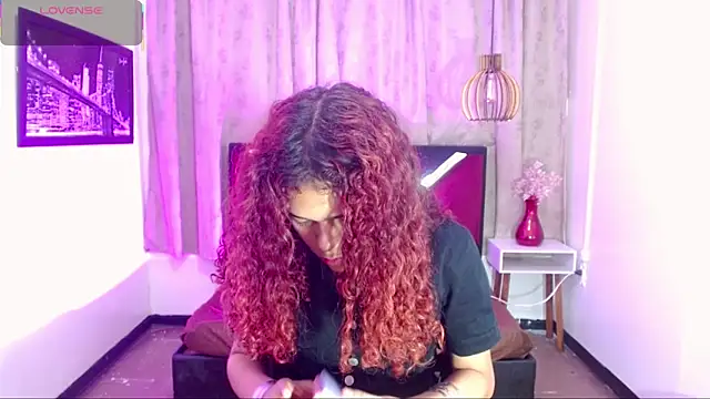 Snapshot of luisa__torres chatting on June 2026 03:20:02 AM luisa torres online show from June 2026 03:20:02 AM