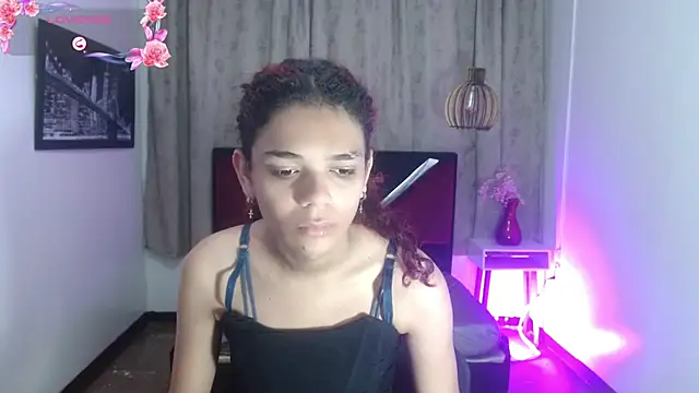Snapshot of luisa__torres chatting on July 2026 03:22:02 AM luisa torres online show from July 2026 03:22:02 AM