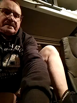 maciasgda online show from April 2026 08:43:02 PM