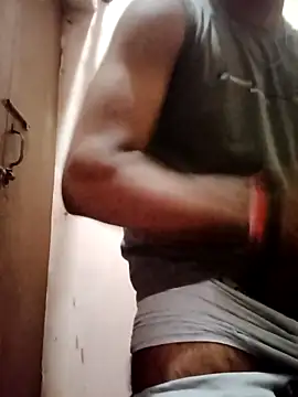 Snapshot of hornyboywithabs chatting on May 2026 12:10:01 PM hornyboywithabs online show from May 2026 12:10:01 PM