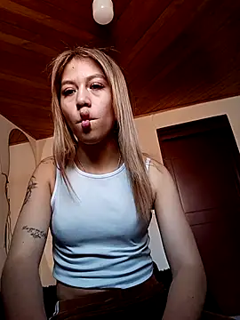 Snapshot of Anto_torres chatting on September 2025 07:36:01 PM Anto torres online show from September 2025 07:36:01 PM