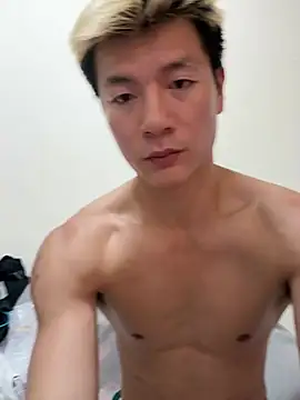Snapshot of AAASuck chatting on June 2026 03:00:02 PM AAASuck online show from June 2026 03:00:02 PM