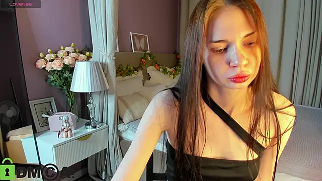 Jennie Hunter online show from November 2025 09:31:02 AM