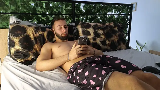 RyanStorm  online show from December 2025 12:10:01 PM