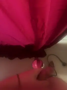 escobryuf online show from February 2026 12:22:02 AM