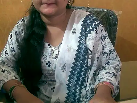 Snapshot of Saniya_K chatting on September 2025 04:51:02 AM Saniya K online show from September 2025 04:51:02 AM