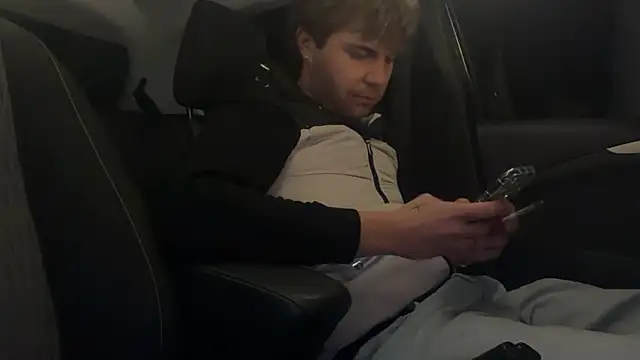 Snapshot of RioBlaze chatting on March 2026 06:47:01 PM RioBlaze online show from March 2026 06:47:01 PM