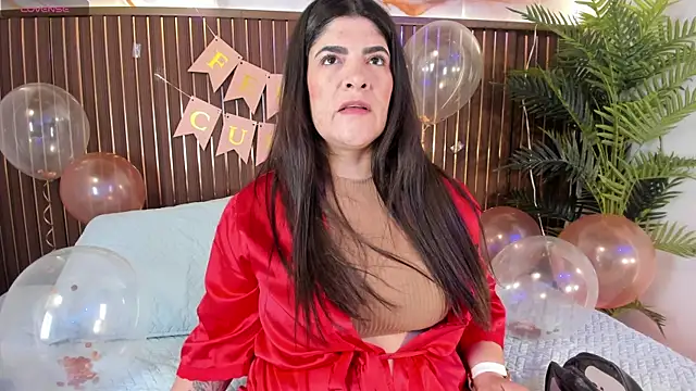 Roxie-NS online show from March 2026 12:44:02 PM