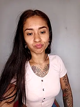 Liahdiaz  online show from November 2025 03:55:01 PM