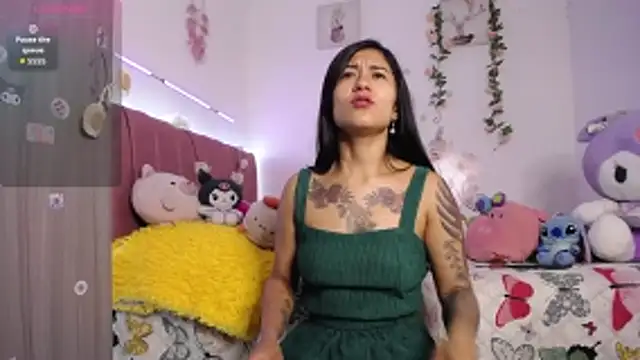 Liahdiaz  online show from February 2026 01:18:02 PM