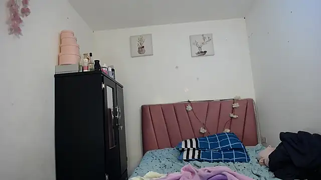 Snapshot of Liahdiaz_ chatting on July 2026 01:14:01 PM Liahdiaz online show from July 2026 01:14:01 PM