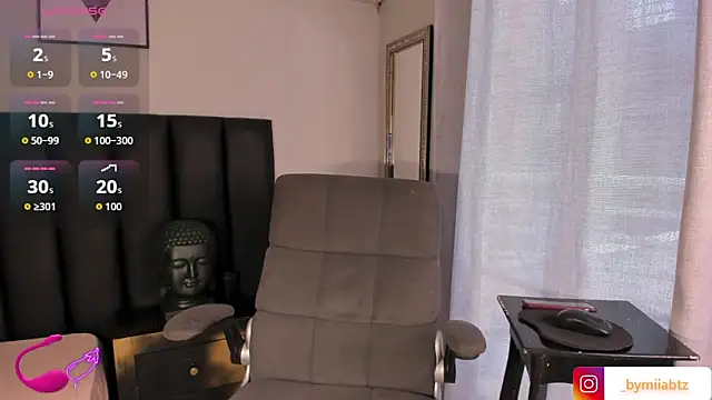 miIa bratz online show from September 2025 08:31:01 PM