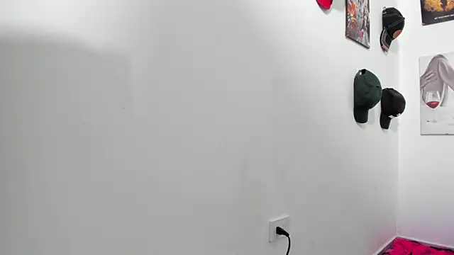 Rihanna hotx online show from February 2026 05:17:01 AM