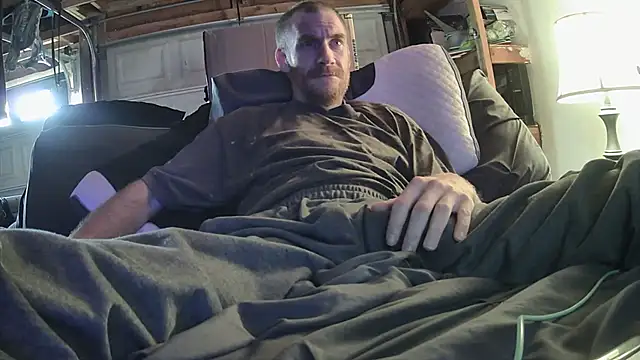 Tiggitytomociti online show from November 2025 11:15:01 PM