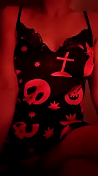 Snapshot of LeemaBean chatting on October 2025 05:05:02 AM LeemaBean online show from October 2025 05:05:02 AM