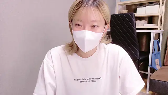 Snapshot of Nana__ch chatting on October 2025 11:22:02 AM Nana ch online show from October 2025 11:22:02 AM