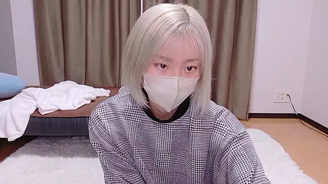 Nana  ch online show from May 2026 05:43:01 PM