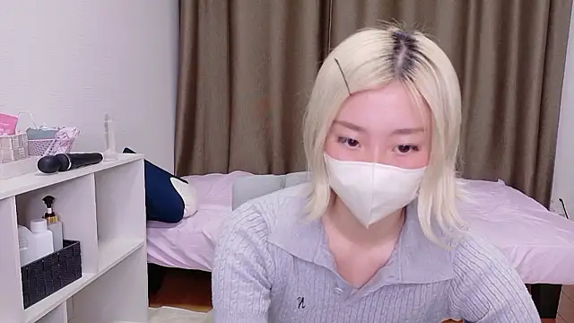 Nana  ch online show from June 2026 04:22:01 PM