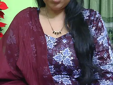 Snapshot of fairy_queen07 chatting on May 2026 06:05:01 PM fairy queen07 online show from May 2026 06:05:01 PM