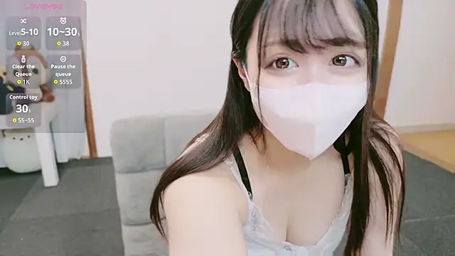 Snapshot of yuna_yyy chatting on October 2025 04:37:02 AM yuna yyy online show from October 2025 04:37:02 AM