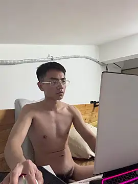 XTTX49 online show from March 2026 04:01:01 PM