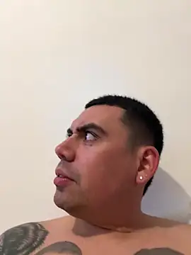 davidxxx099 online show from April 2026 10:45:02 PM