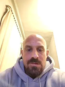 Snapshot of Visto36 chatting on October 2025 09:25:02 PM Visto36 online show from October 2025 09:25:02 PM