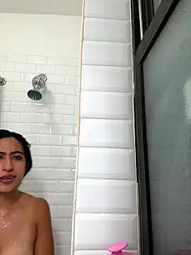 OwnedBySky online show from September 2025 01:39:02 AM