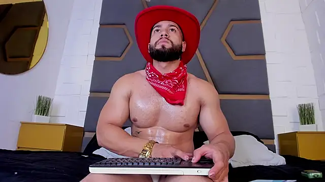 massimofiore  online show from October 2025 03:26:02 AM