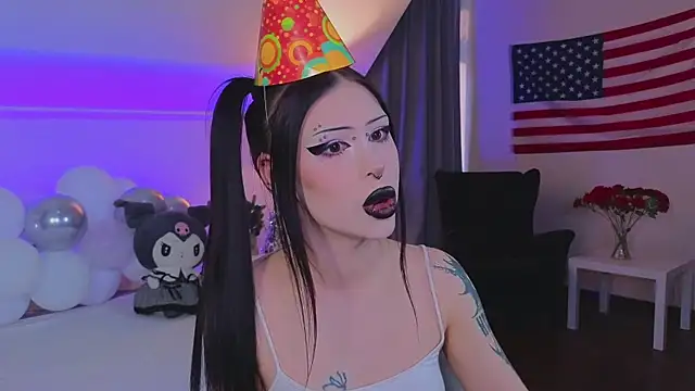 Snapshot of venomeowww__ chatting on January 2026 03:53:01 AM venomeowww online show from January 2026 03:53:01 AM