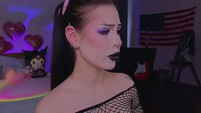 Snapshot of venomeowww__ chatting on February 2026 03:25:01 AM venomeowww online show from February 2026 03:25:01 AM