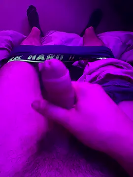 Snapshot of Tomek2224 chatting on November 2025 01:38:01 AM Tomek2224 online show from November 2025 01:38:01 AM