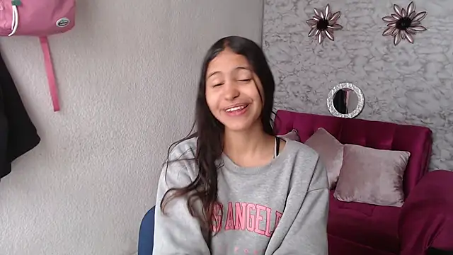 Evagirl69 online show from November 2025 06:08:01 PM