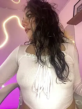 Zoe Serrat online show from September 2025 12:37:01 PM