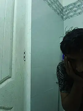 vardh033 online show from March 2026 12:01:02 AM