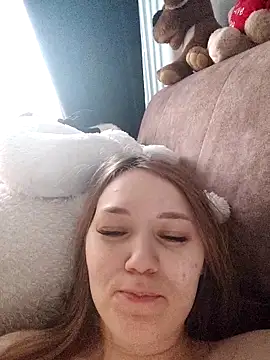 AlisaWyn online show from December 2025 03:44:02 AM