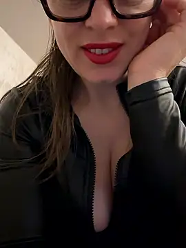 ladywithbigass online show from January 2026 05:56:01 AM