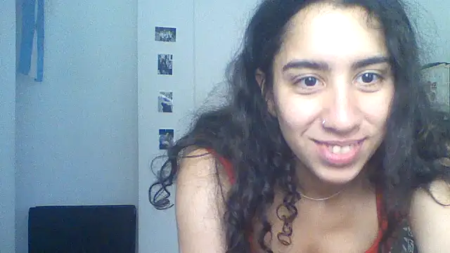 Snapshot of Souphicherry chatting on October 2025 07:04:02 PM Souphicherry online show from October 2025 07:04:02 PM