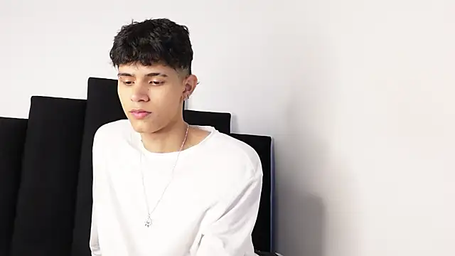 alexmark  online show from September 2025 05:18:02 PM