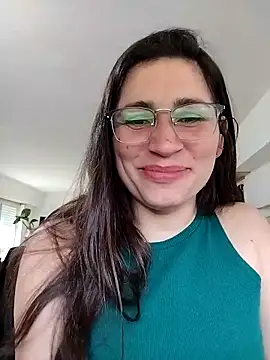 Snapshot of LolatuMiel chatting on September 2025 11:11:01 AM LolatuMiel online show from September 2025 11:11:01 AM