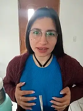 LolatuMiel online show from November 2025 01:22:02 PM