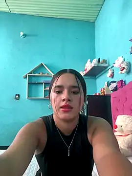 Luciaparker03 online show from September 2025 06:12:02 PM