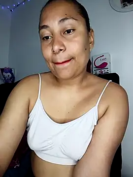 Snapshot of zafiro_93 chatting on November 2025 05:03:01 PM zafiro 93 online show from November 2025 05:03:01 PM