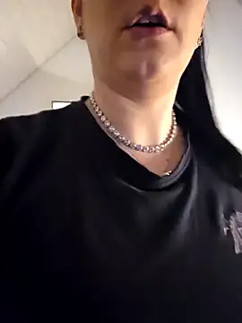 Swiss Lady online show from October 2025 04:59:02 PM